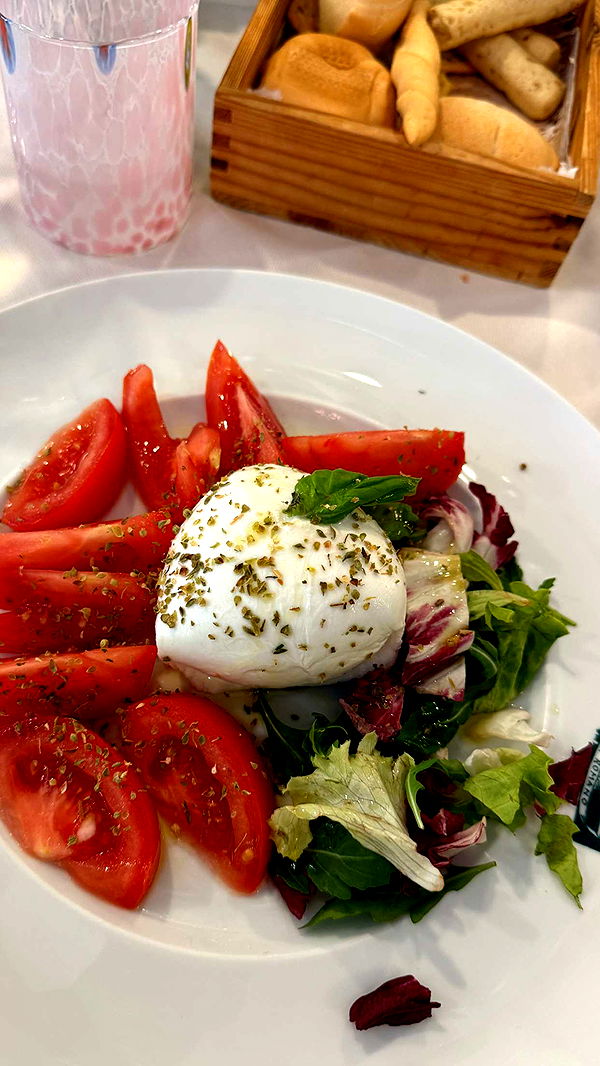 emilyelizabbeth image ~ Altpins