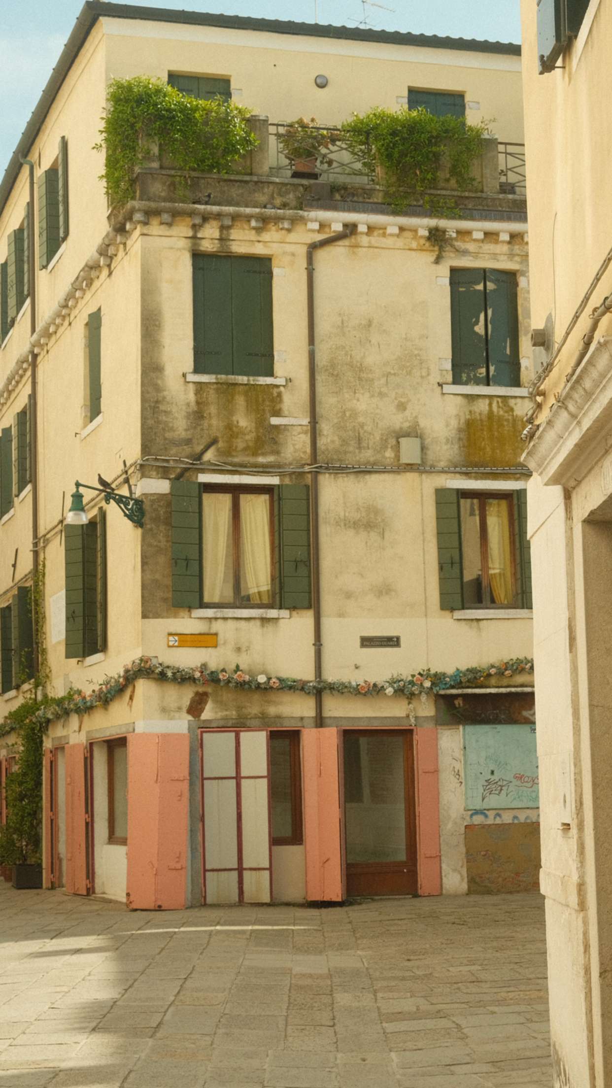 emilyelizabbeth snapchat image archive image