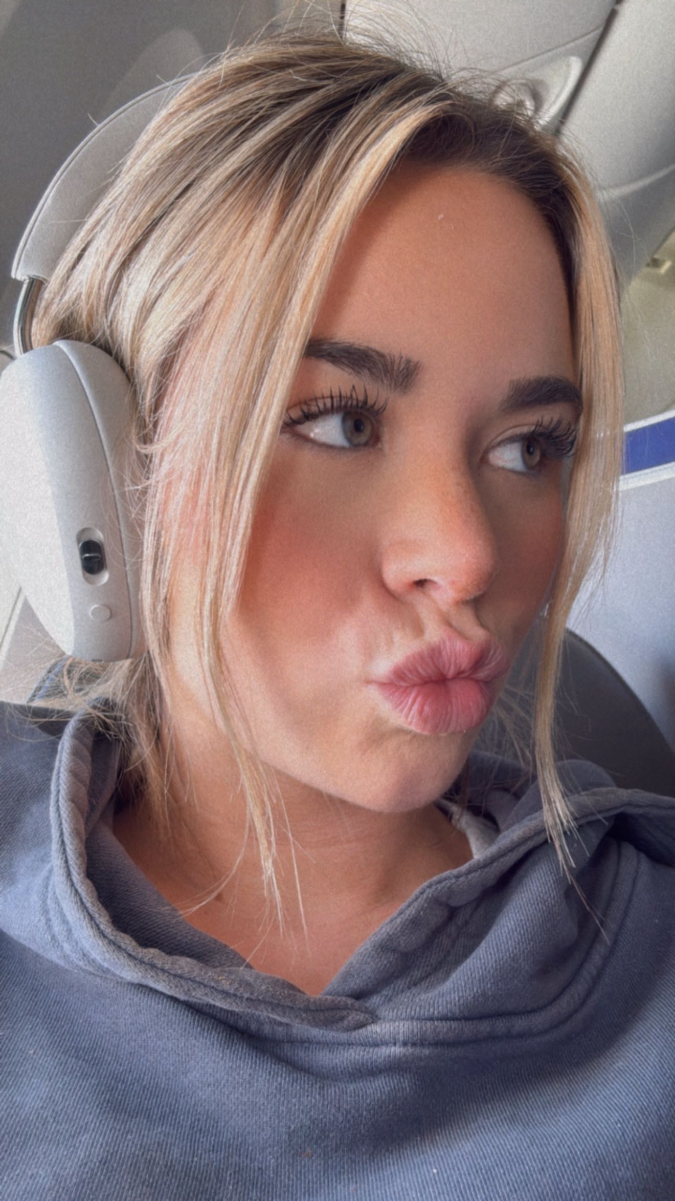 emilyelizabbeth snapchat image archive image