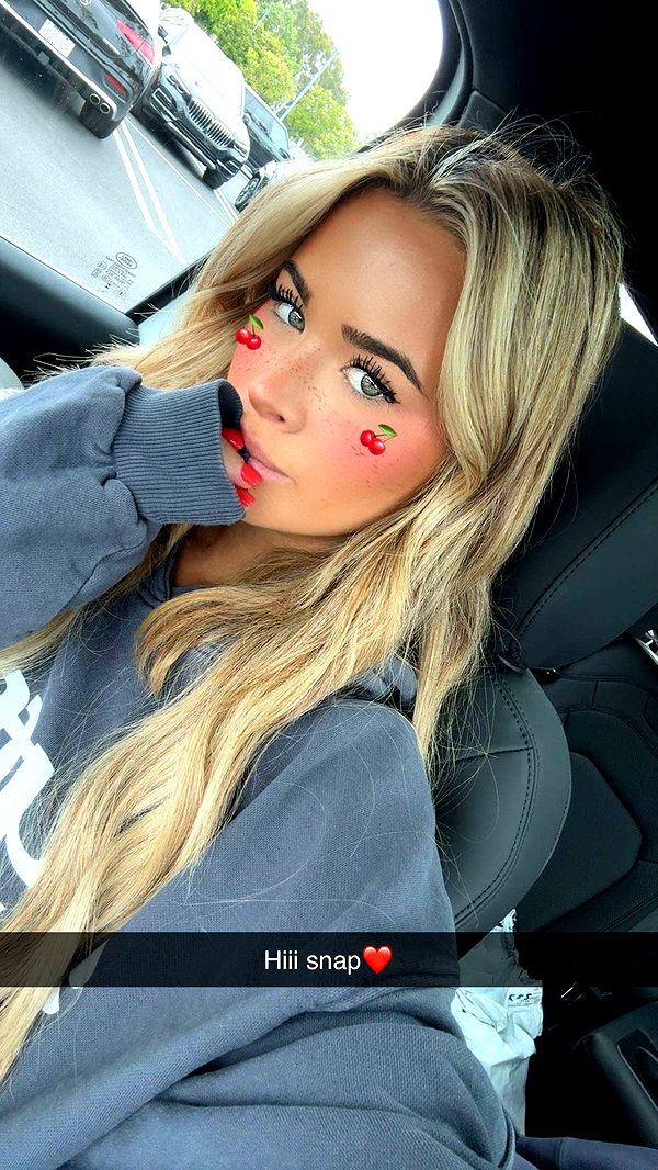 emilyelizabbeth image ~ Altpins