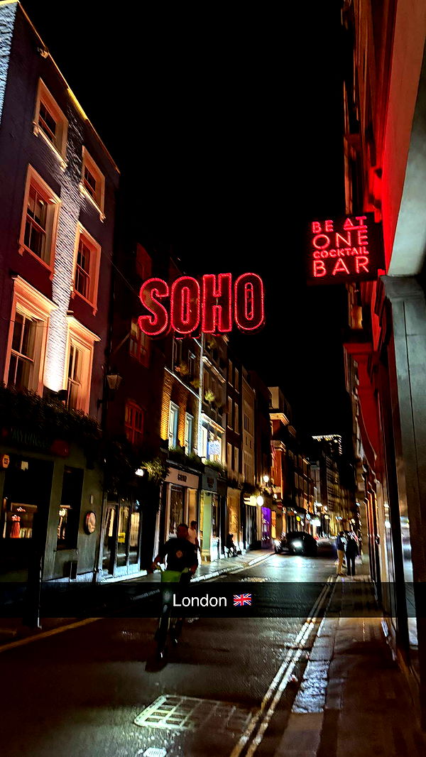 emilyelizabbeth image ~ Altpins