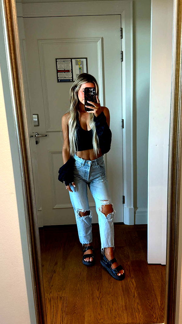 emilyelizabbeth image ~ Altpins