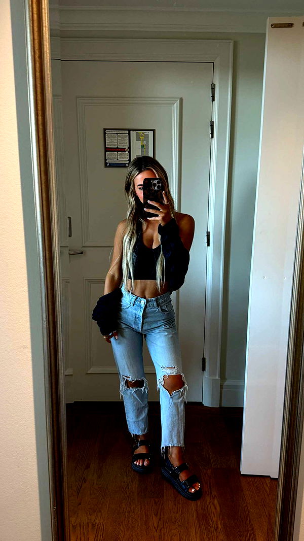 emilyelizabbeth image ~ Altpins