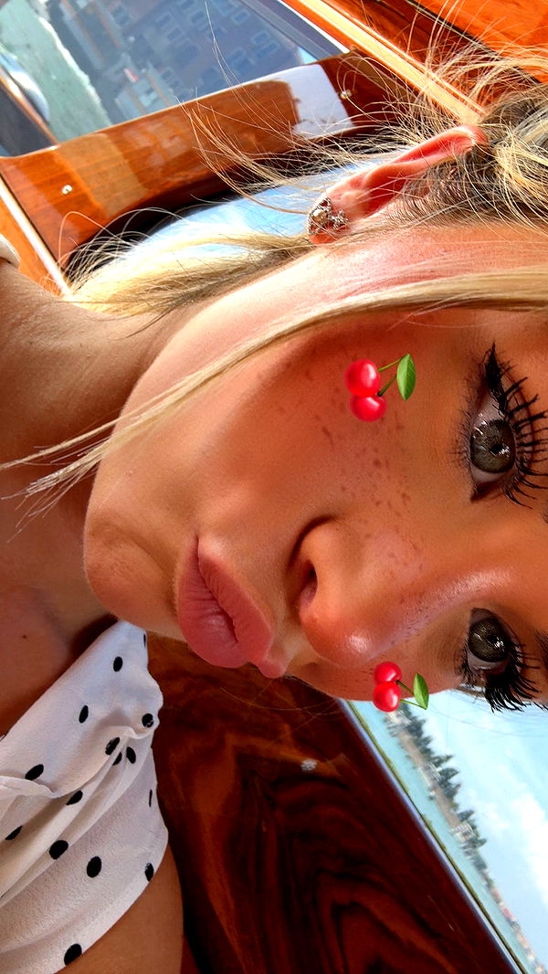 emilyelizabbeth image ~ Altpins