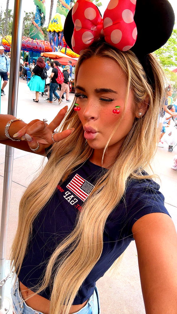 emilyelizabbeth image ~ Altpins