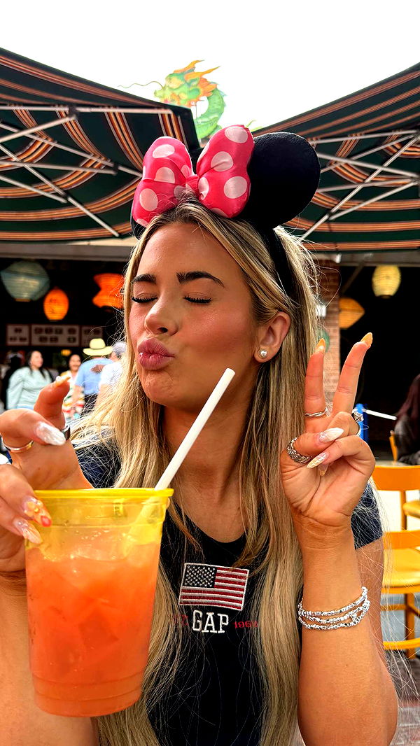 emilyelizabbeth image ~ Altpins