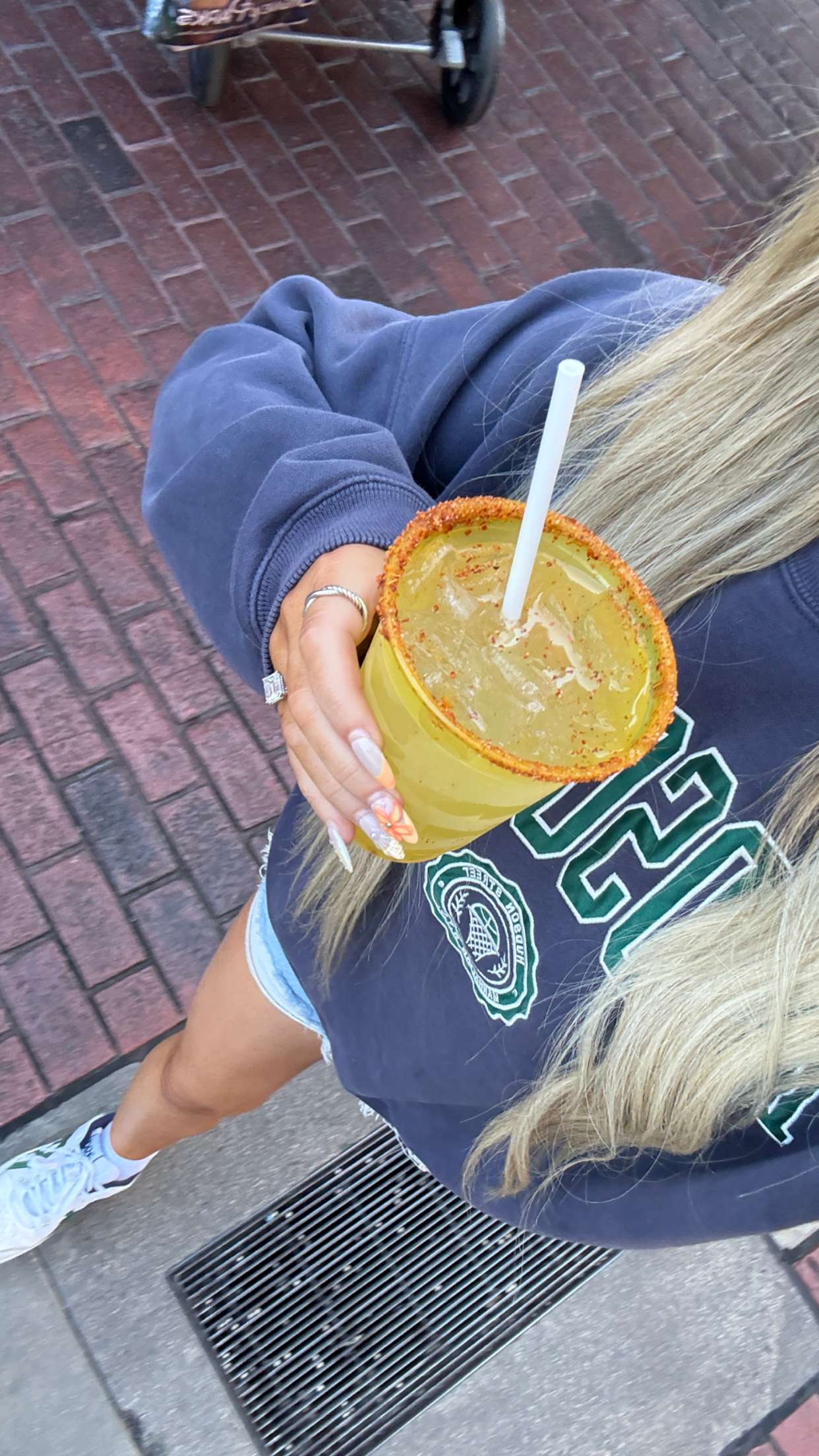 emilyelizabbeth snapchat image archive image