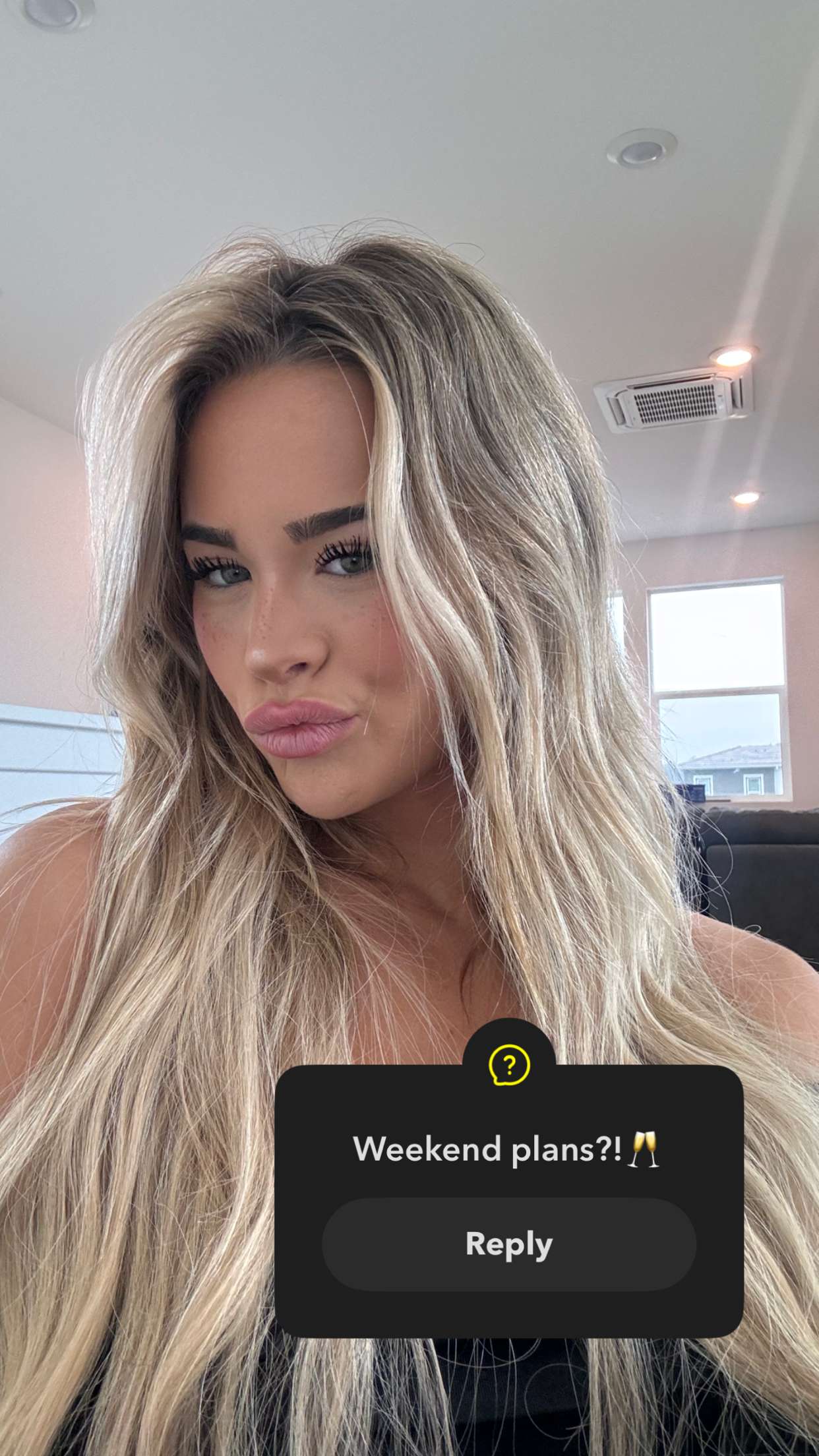 emilyelizabbeth snapchat image archive image