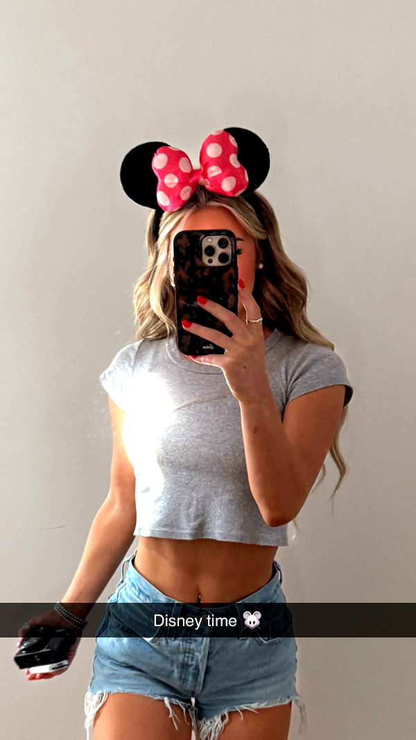 emilyelizabbeth image ~ Altpins