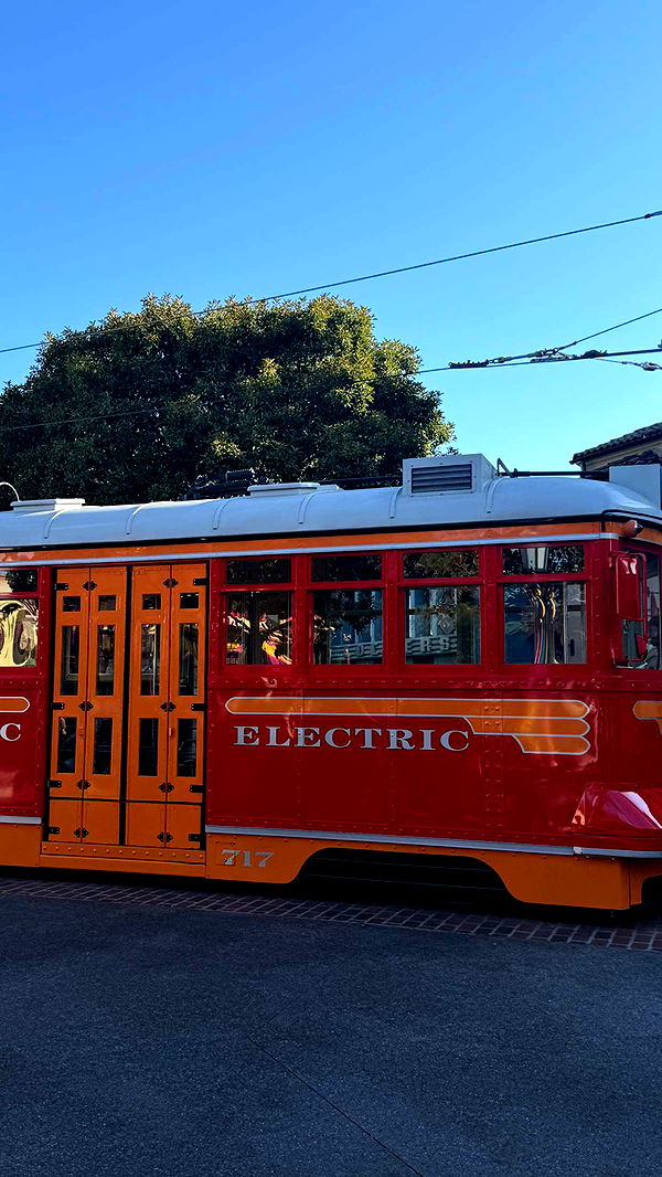 emilyelizabbeth image ~ Altpins