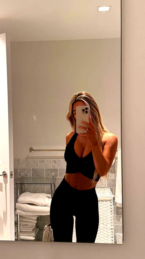 emilyelizabbeth image ~ Altpins