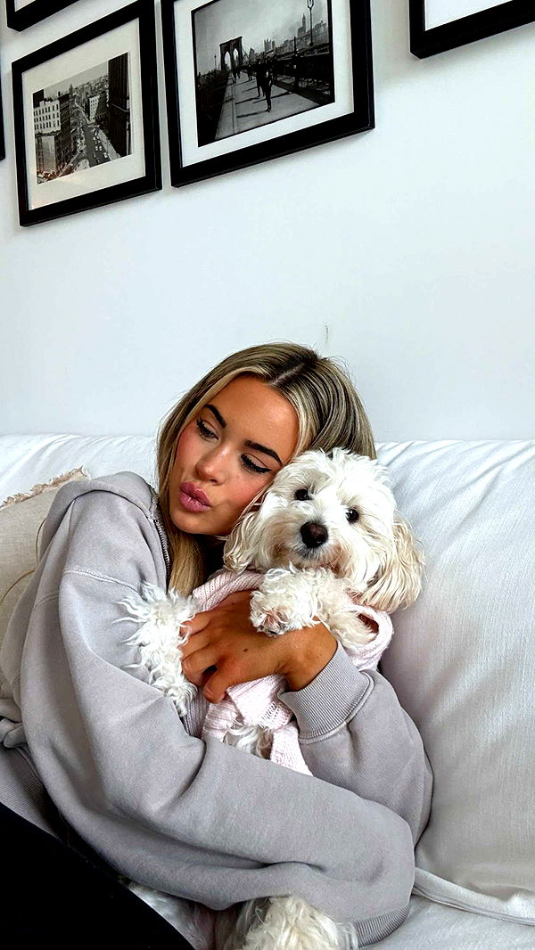 emilyelizabbeth image ~ Altpins