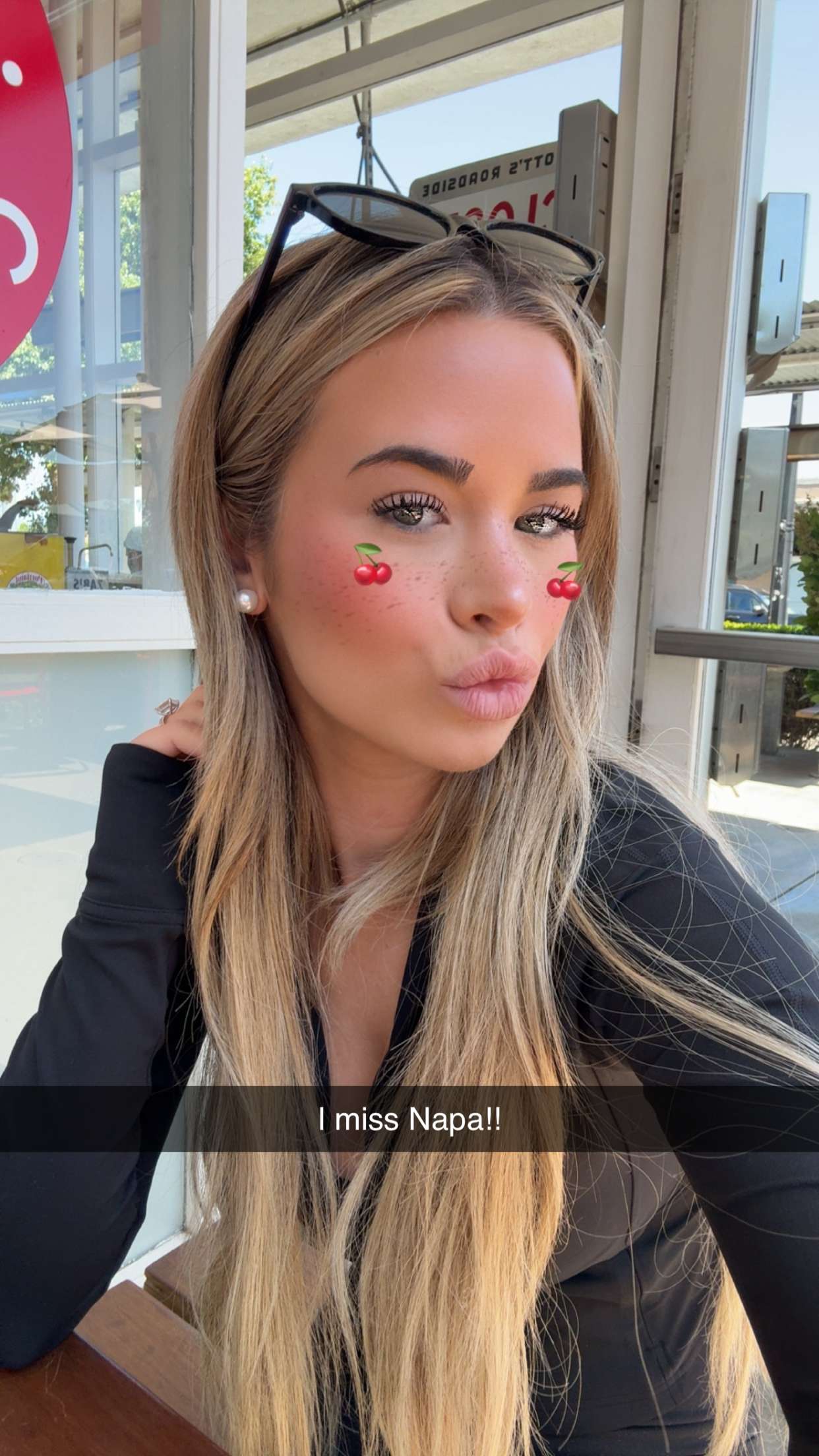 emilyelizabbeth snapchat image archive image