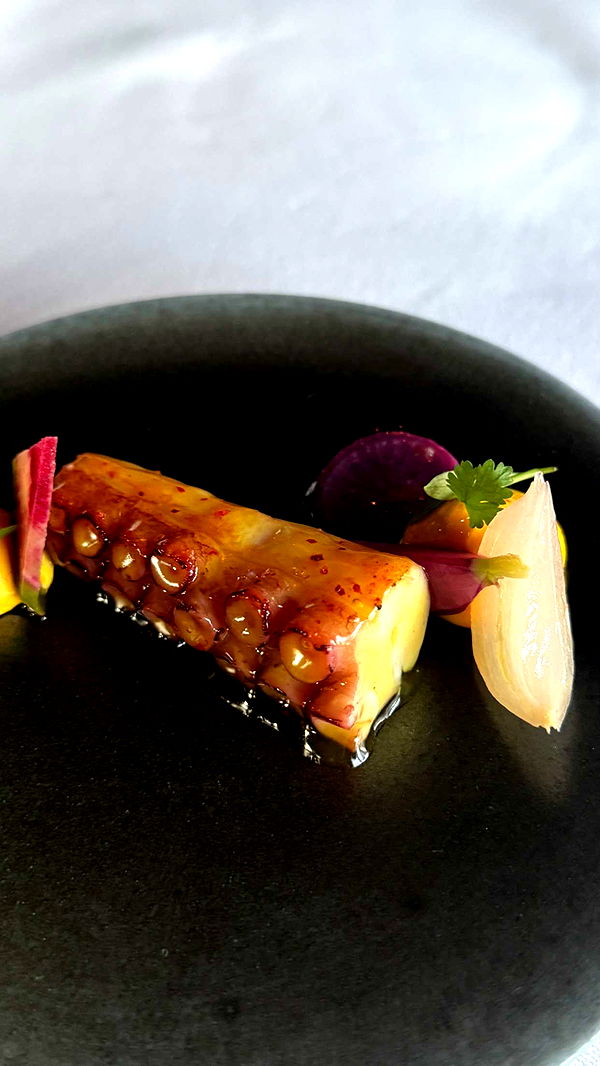 emilyelizabbeth image ~ Altpins