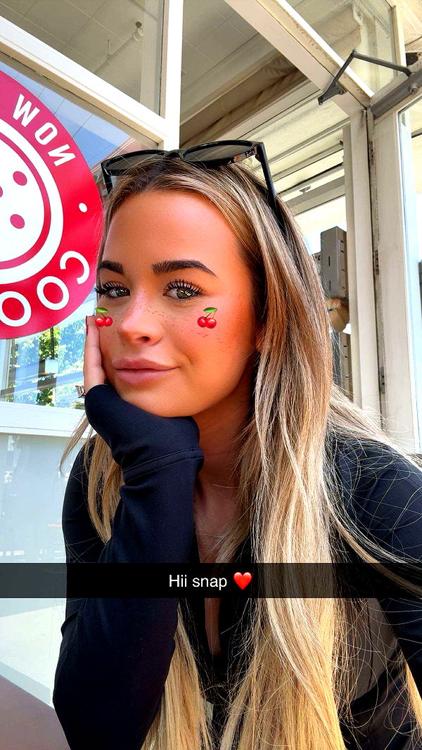 emilyelizabbeth image ~ Altpins