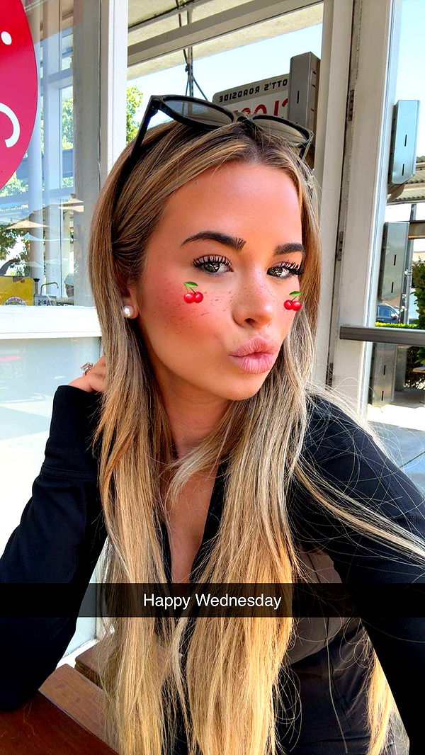 emilyelizabbeth image ~ Altpins