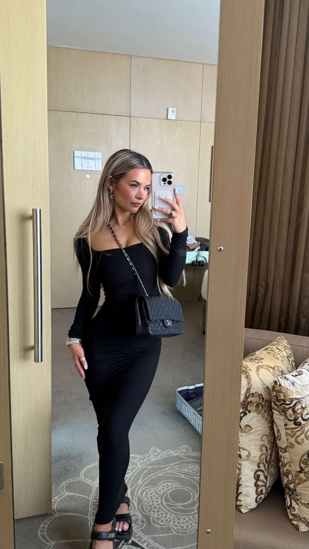 emilyelizabbeth snapchat image archive image