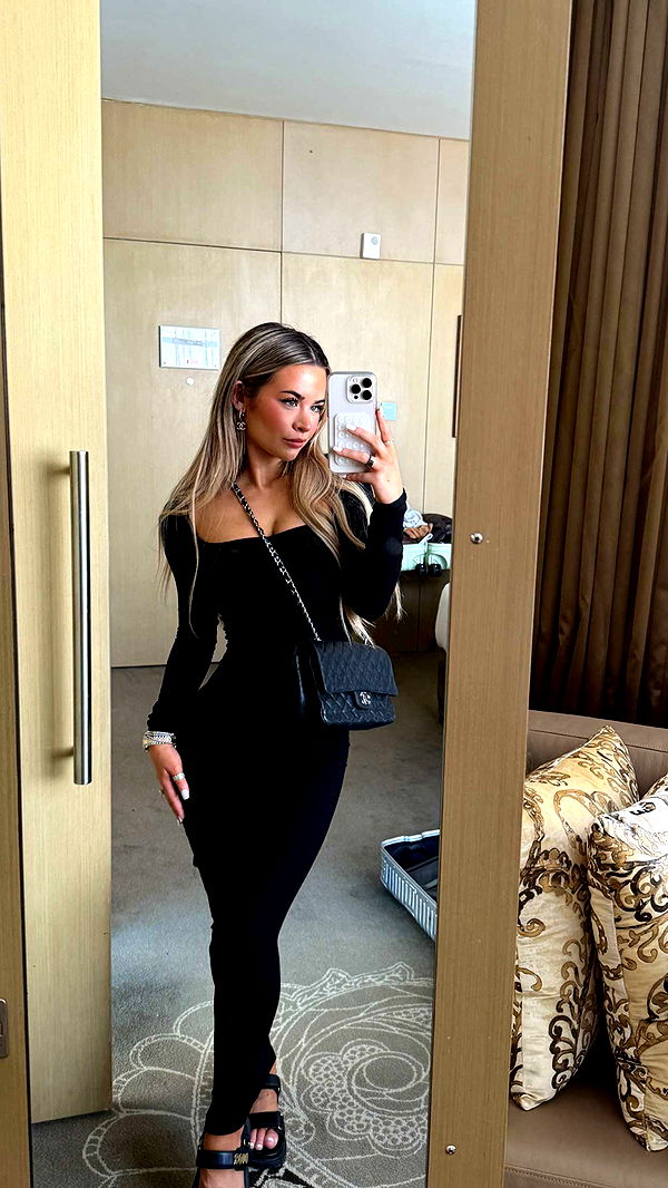 emilyelizabbeth image ~ Altpins