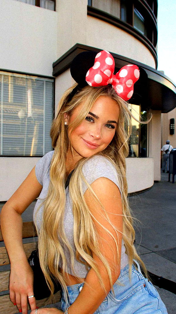 emilyelizabbeth image ~ Altpins