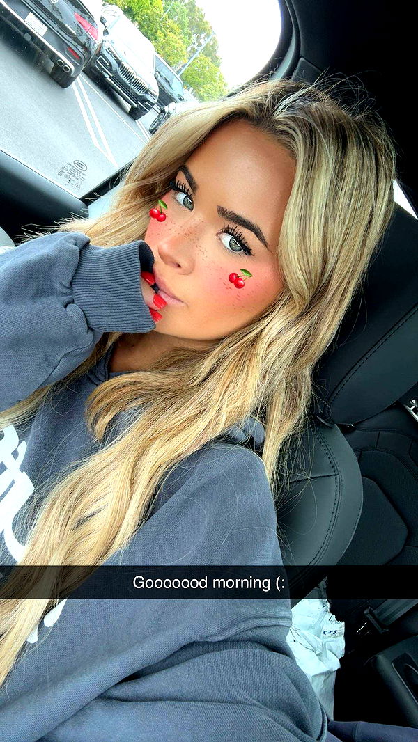 emilyelizabbeth image ~ Altpins