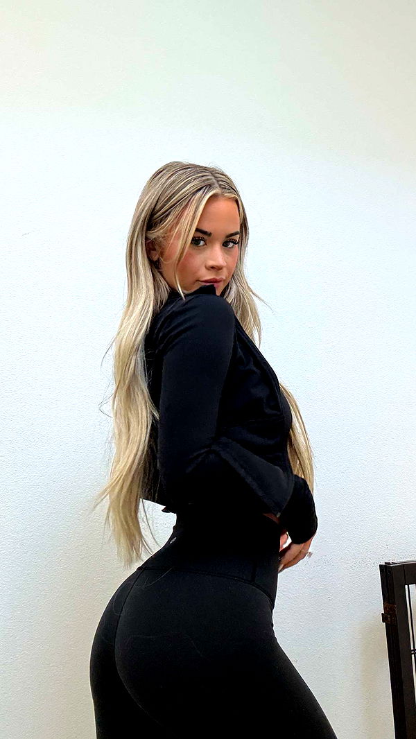 emilyelizabbeth image ~ Altpins