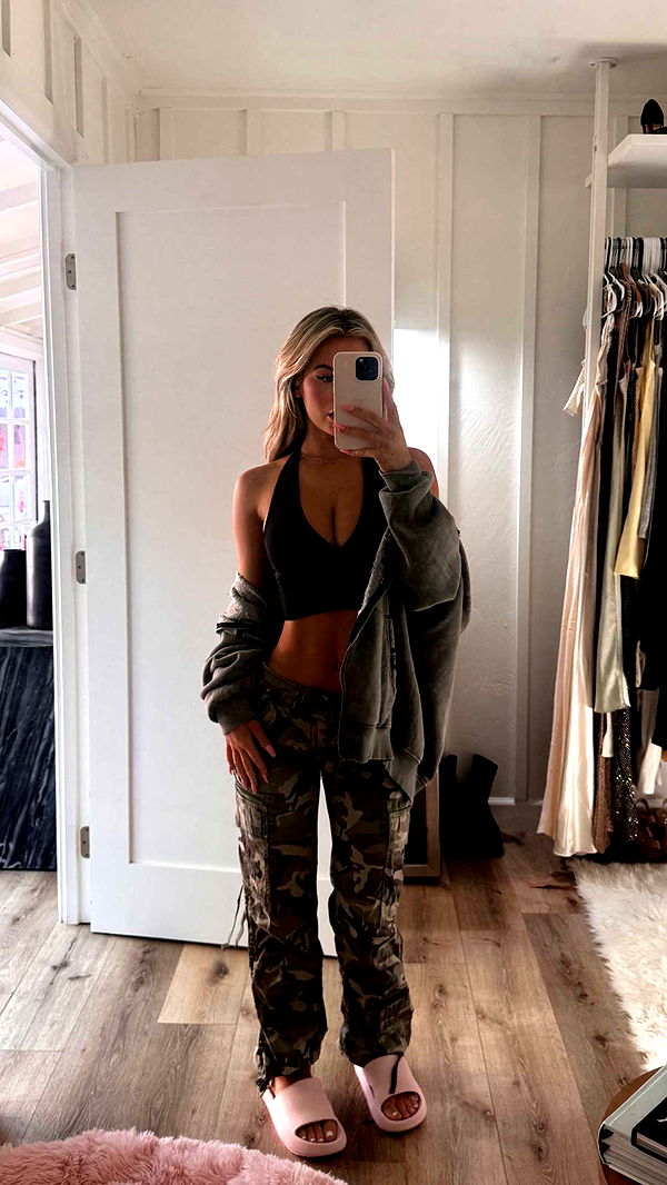 emilyelizabbeth image ~ Altpins