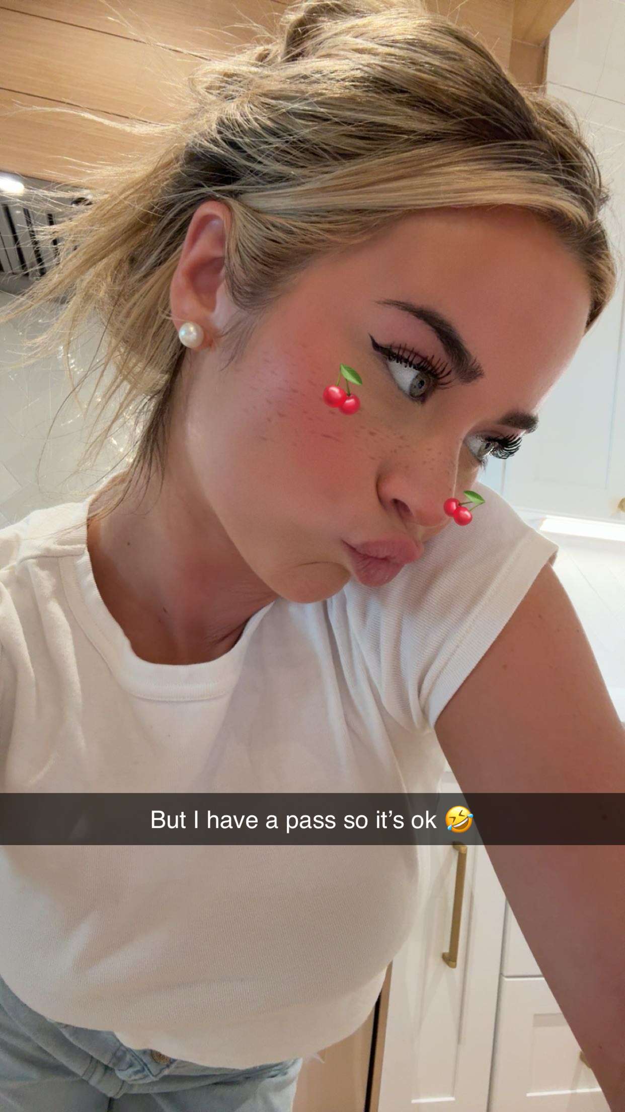 emilyelizabbeth snapchat image archive image