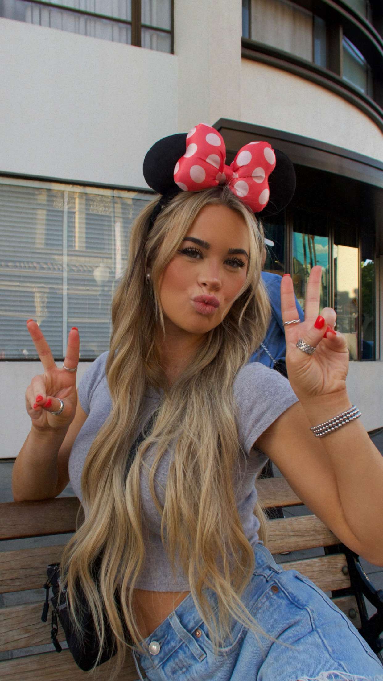 emilyelizabbeth snapchat image archive image