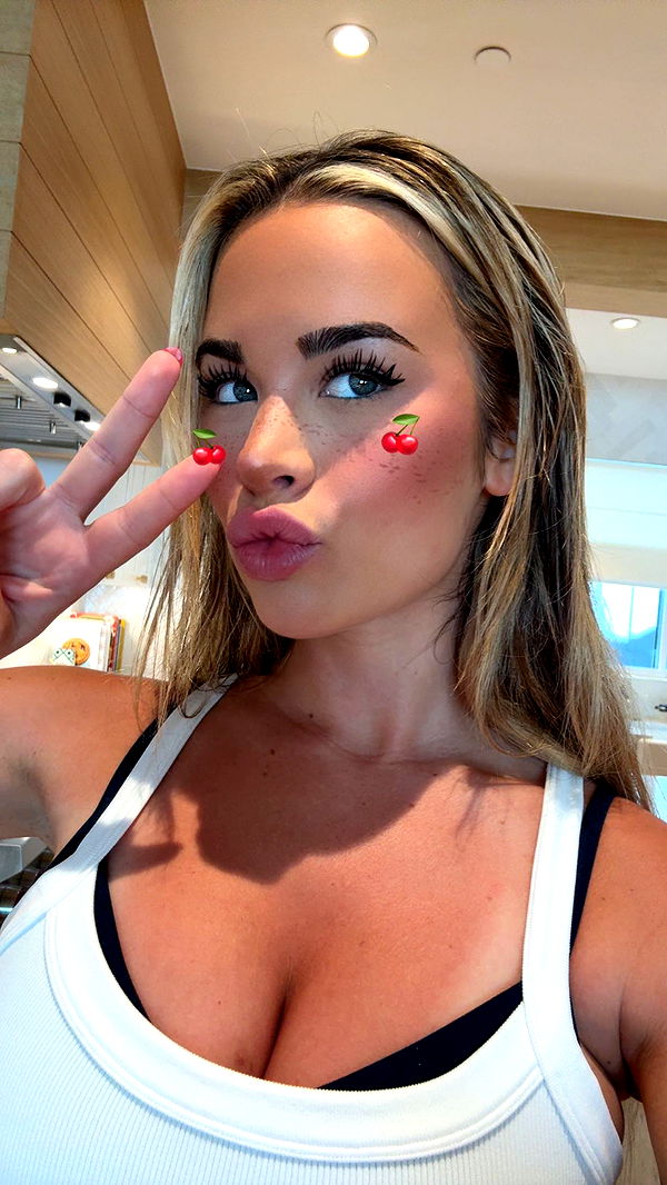 emilyelizabbeth image ~ Altpins