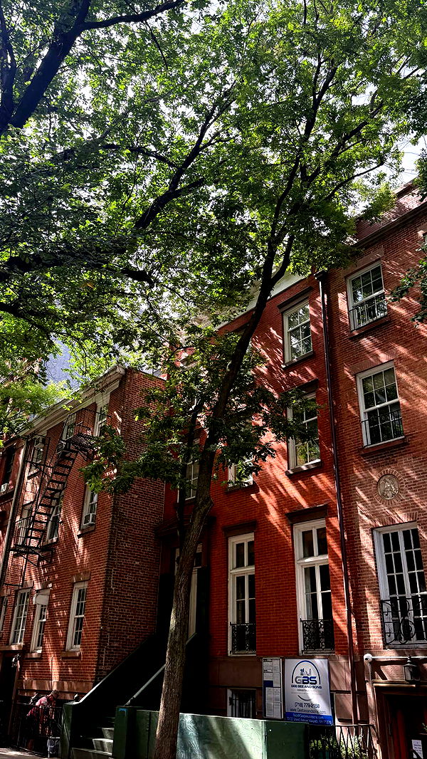 emilyelizabbeth image ~ Altpins