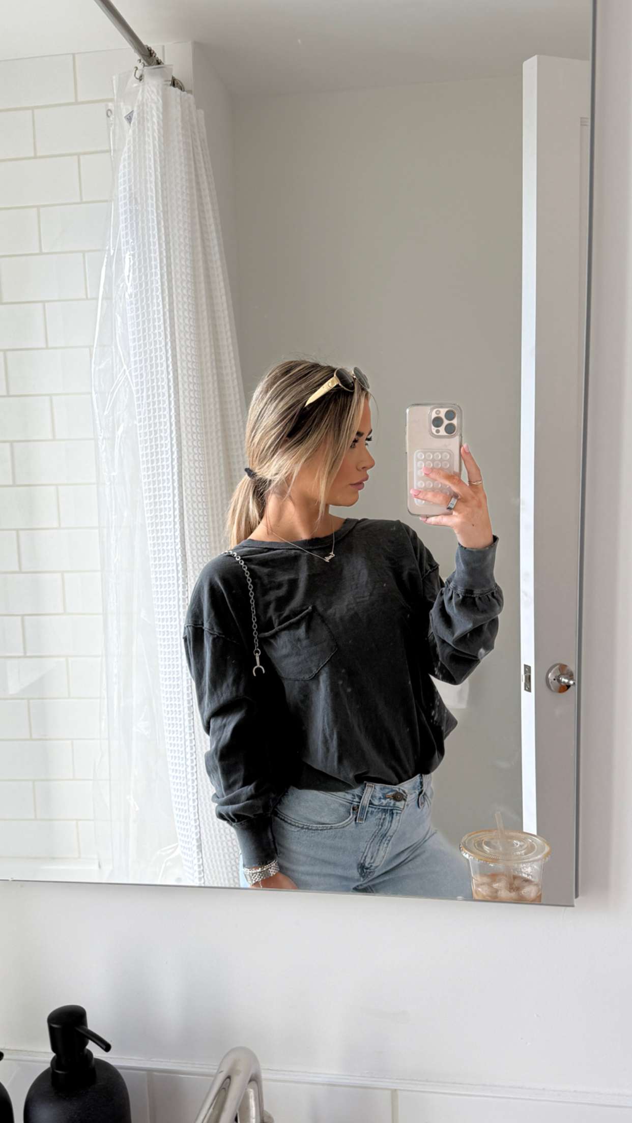 emilyelizabbeth snapchat image archive image