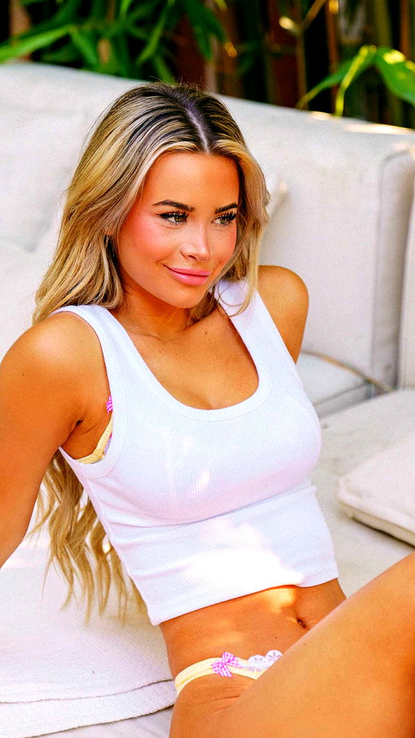 emilyelizabbeth image ~ Altpins