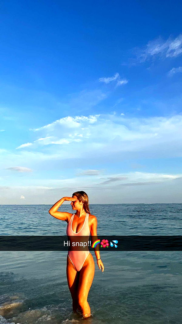 emilyelizabbeth image ~ Altpins