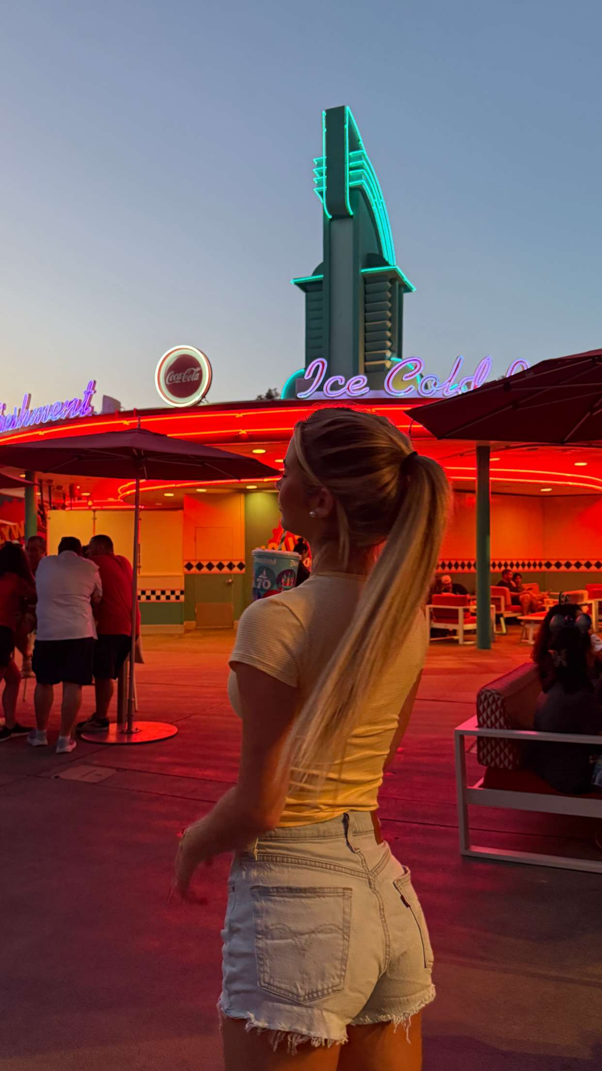 emilyelizabbeth snapchat image archive image