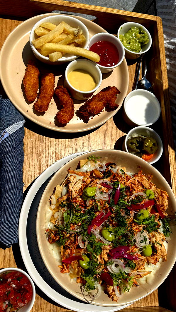 emilyelizabbeth image ~ Altpins