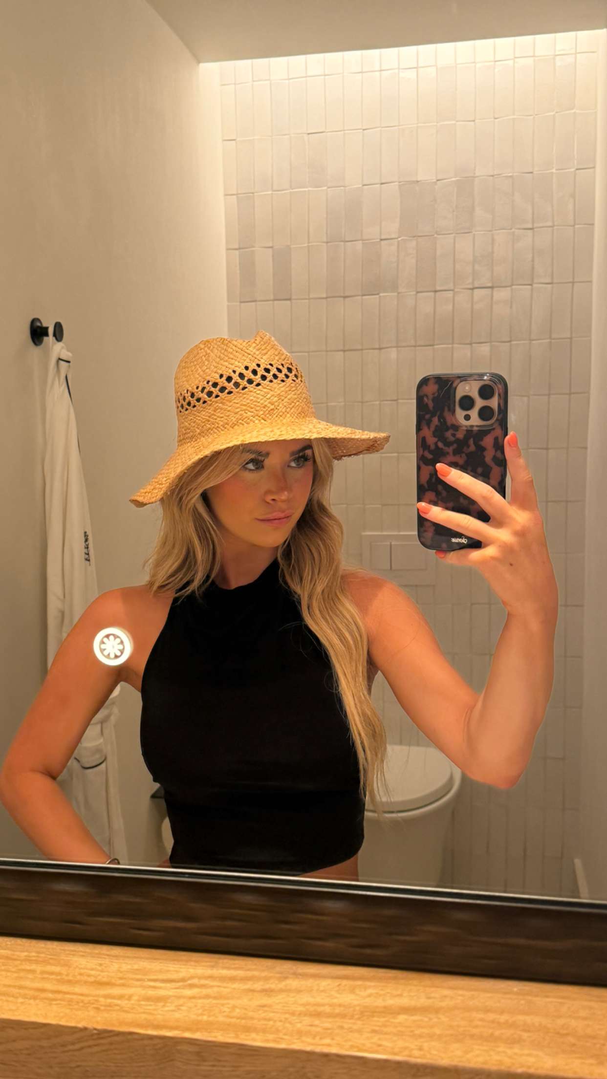 emilyelizabbeth snapchat image archive image