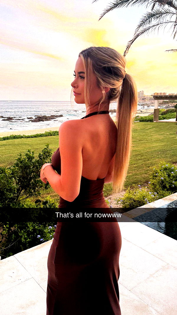 emilyelizabbeth image ~ Altpins