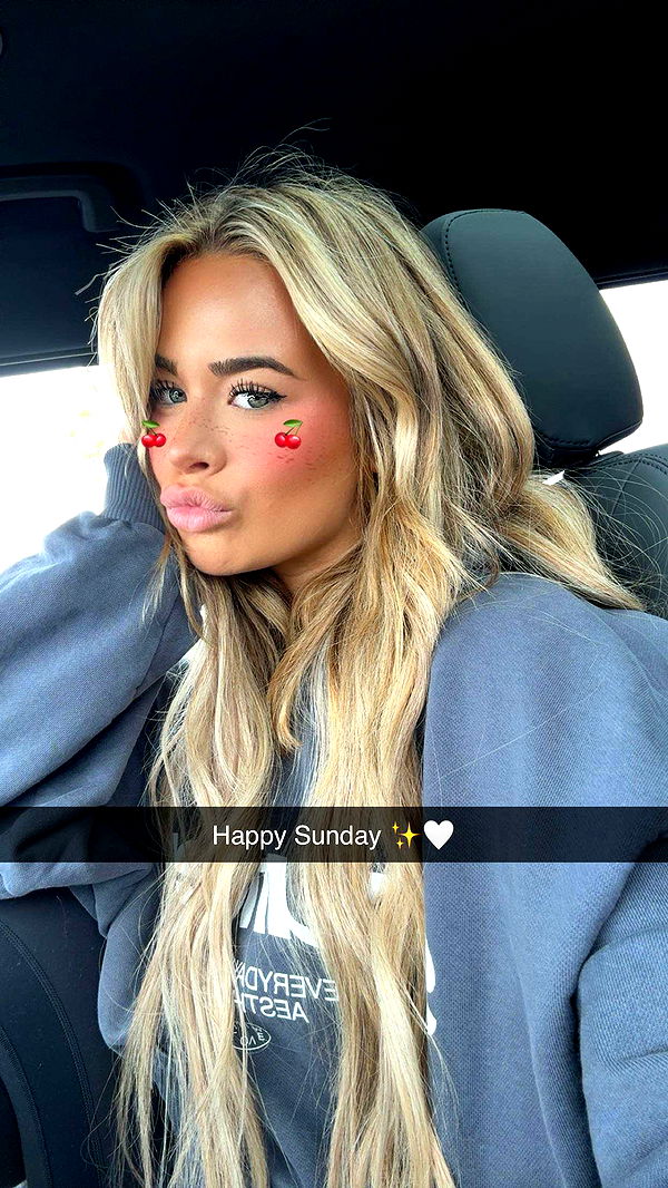 emilyelizabbeth image ~ Altpins