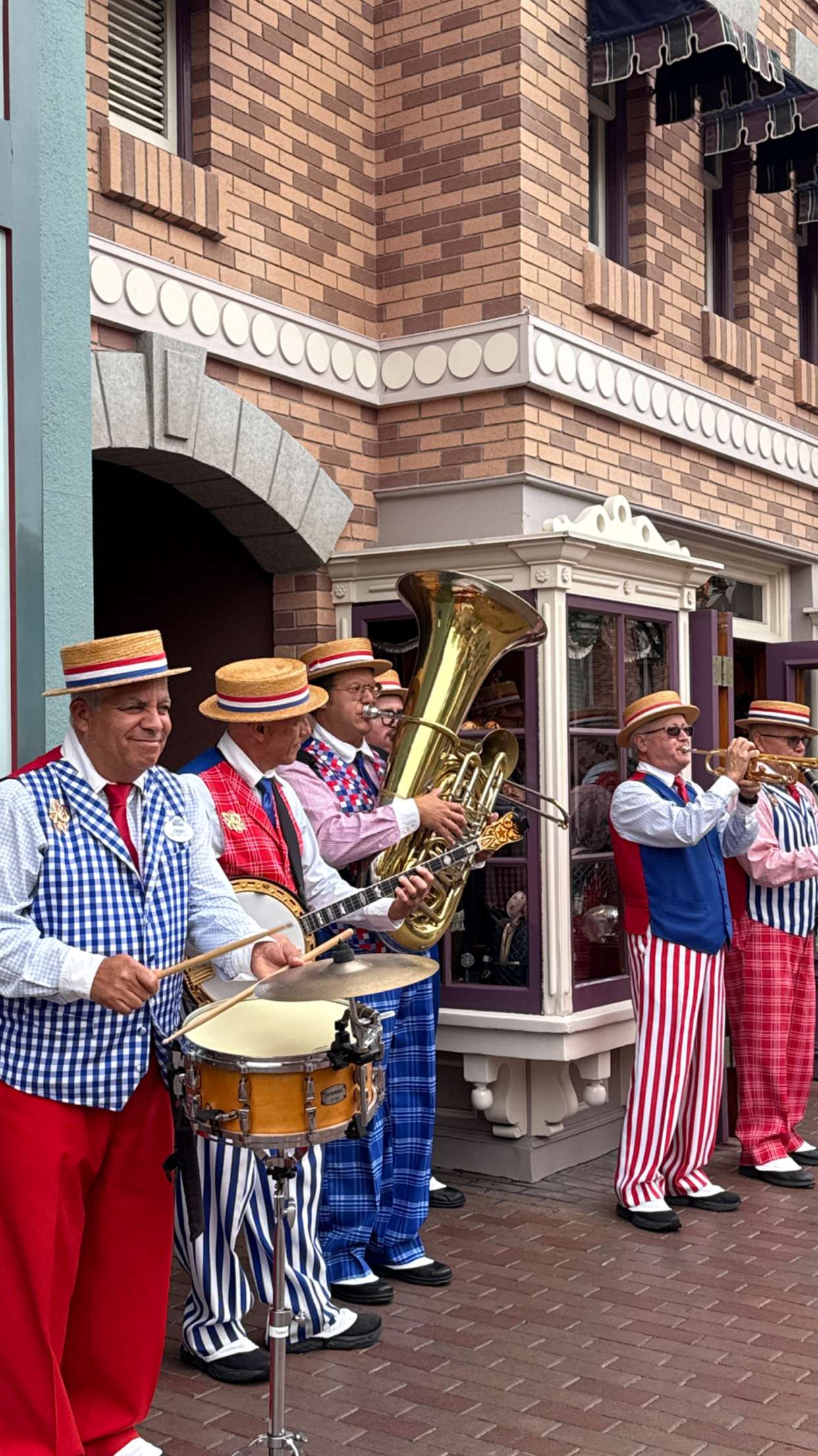 emilyelizabbeth snapchat image archive image