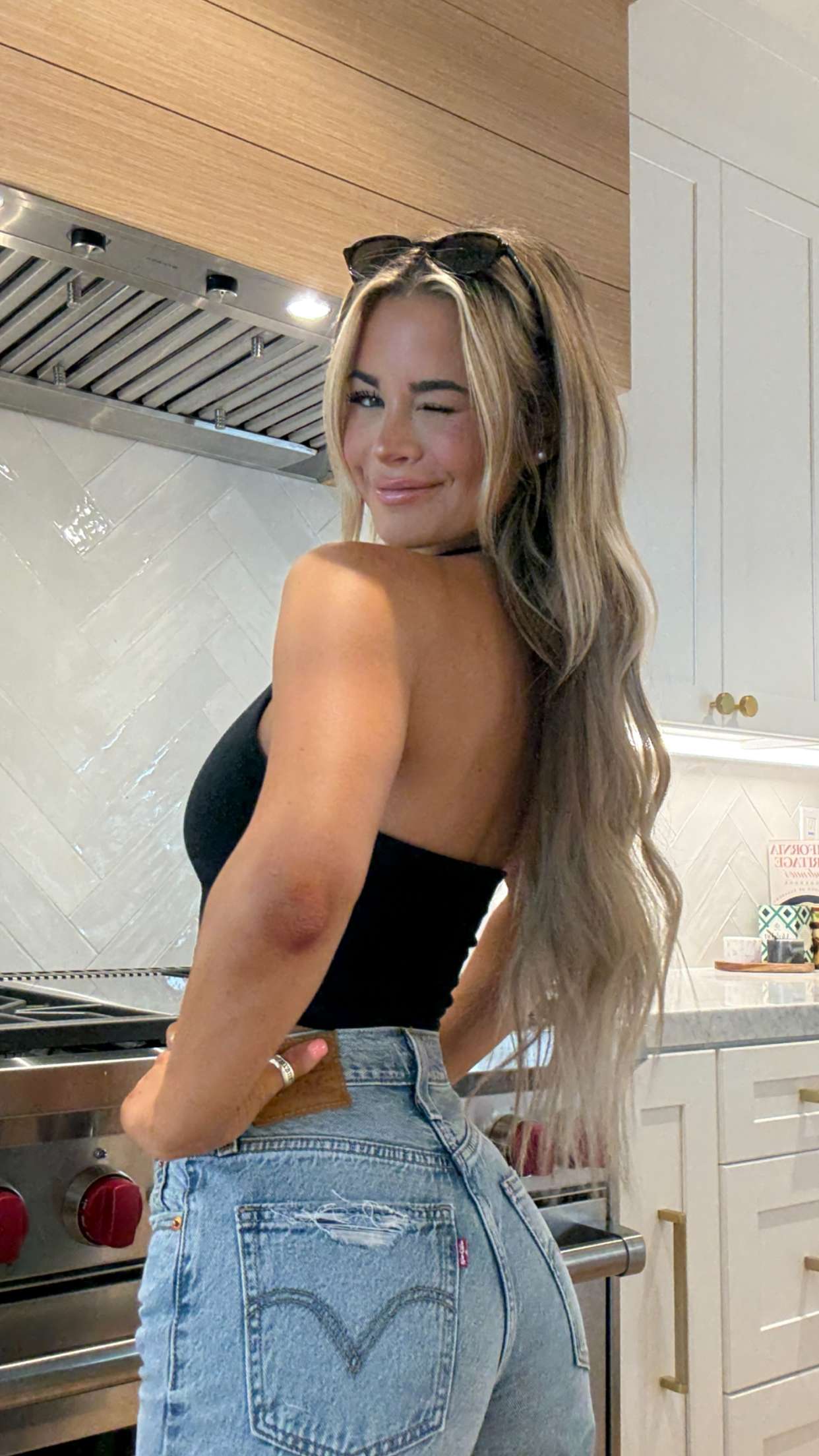 emilyelizabbeth snapchat image archive image