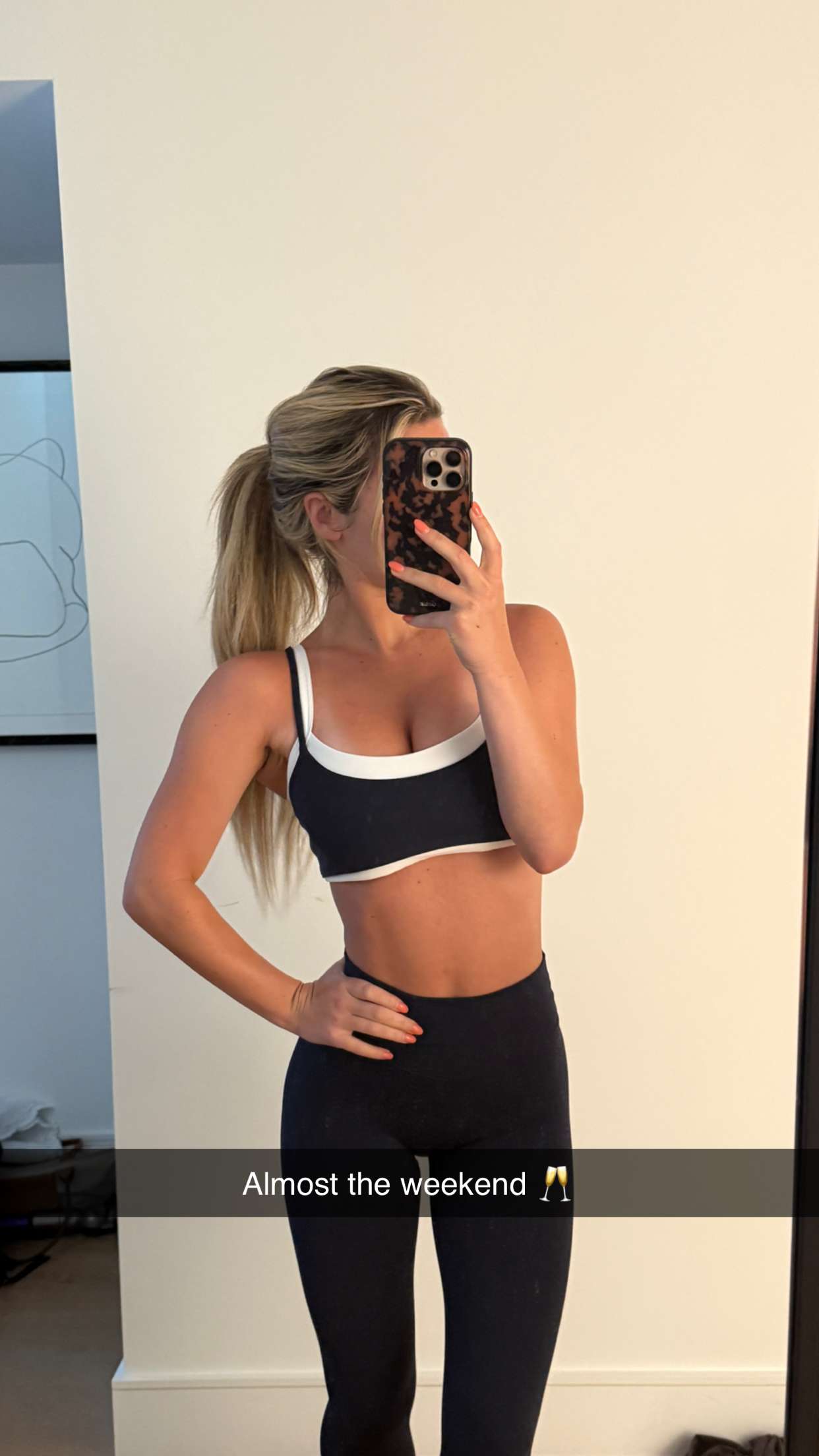 emilyelizabbeth snapchat image archive image