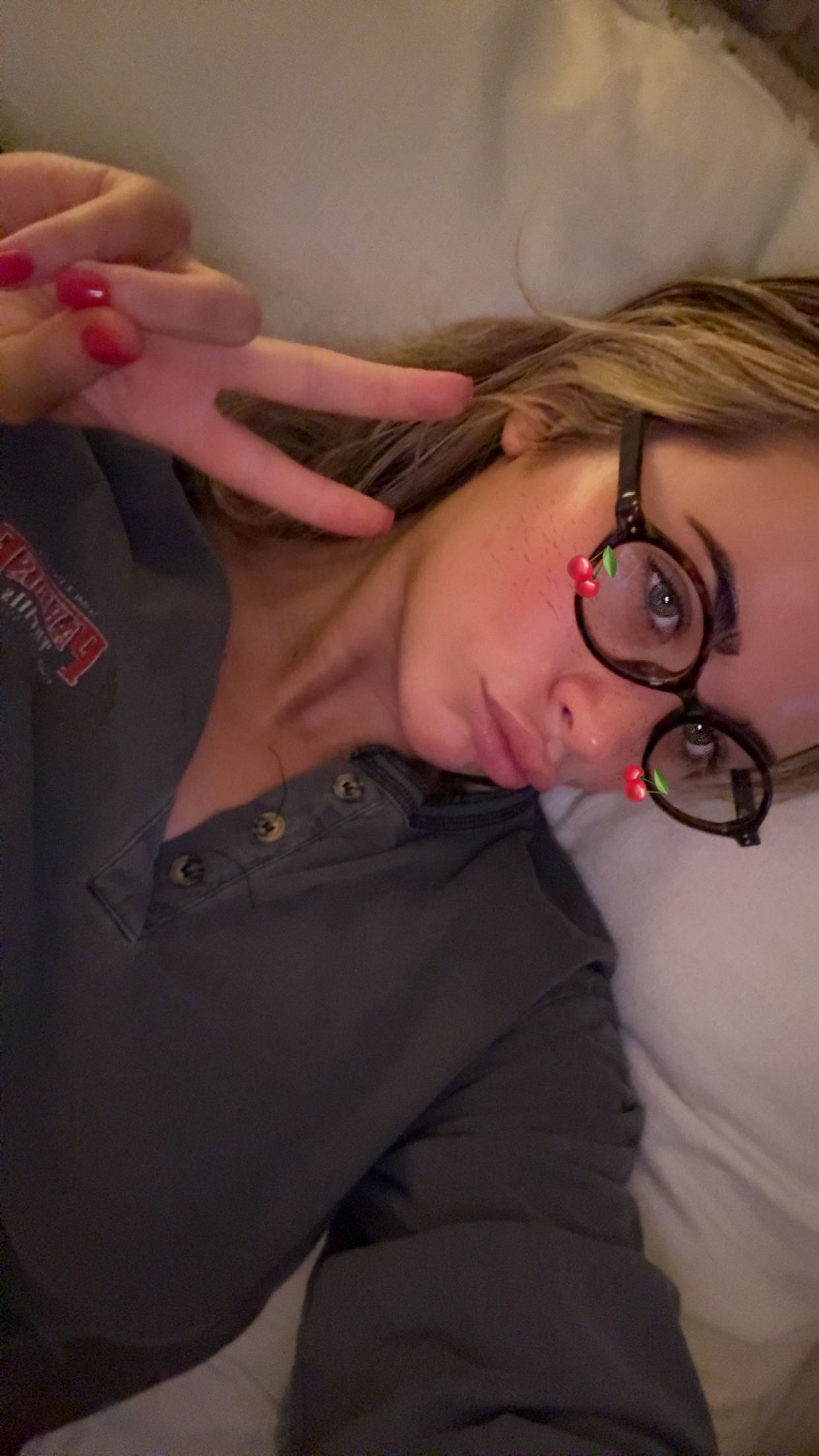 emilyelizabbeth snapchat image archive image