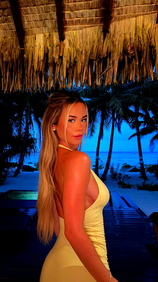 emilyelizabbeth image ~ Altpins