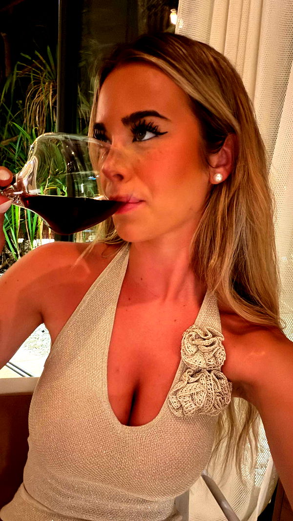 emilyelizabbeth image ~ Altpins