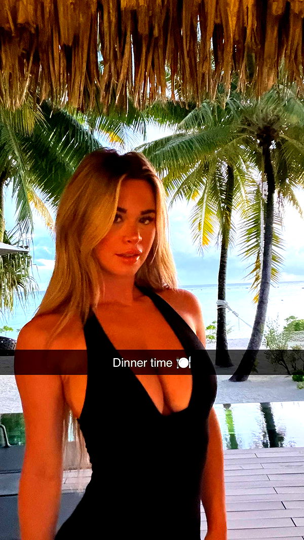 emilyelizabbeth image ~ Altpins