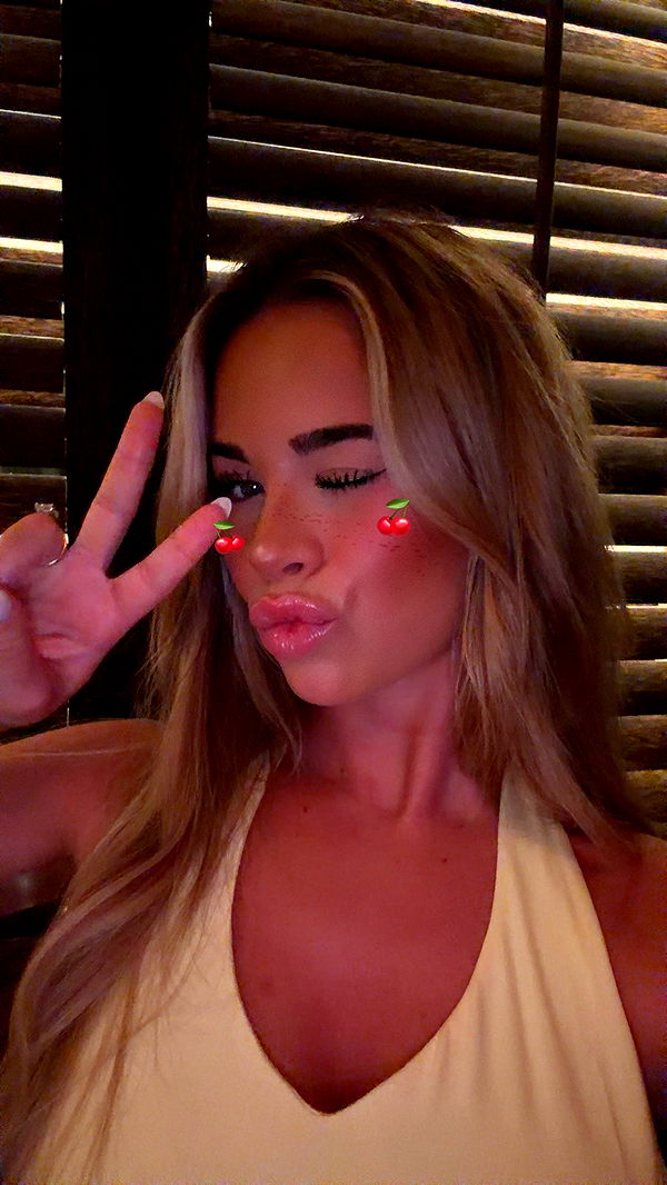 emilyelizabbeth image ~ Altpins