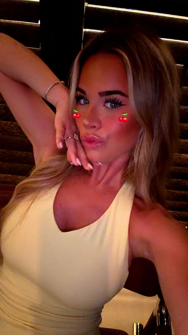 emilyelizabbeth image ~ Altpins