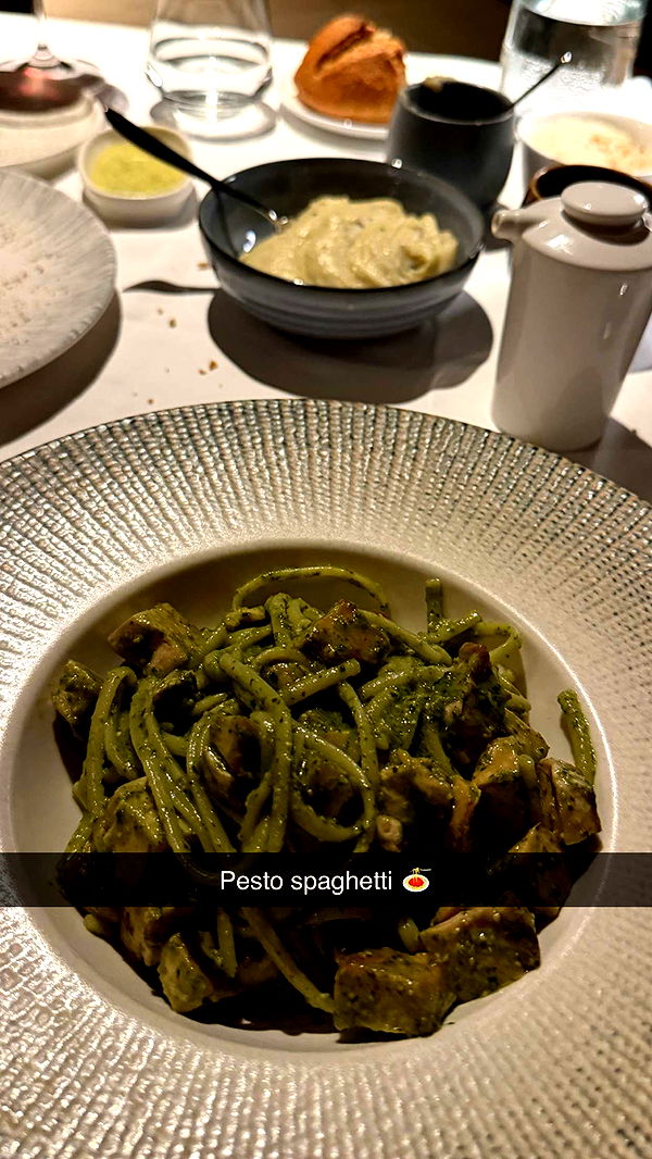 emilyelizabbeth image ~ Altpins