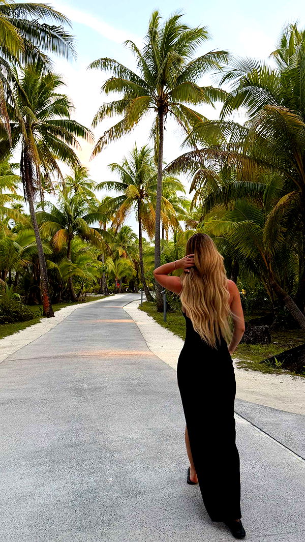 emilyelizabbeth image ~ Altpins