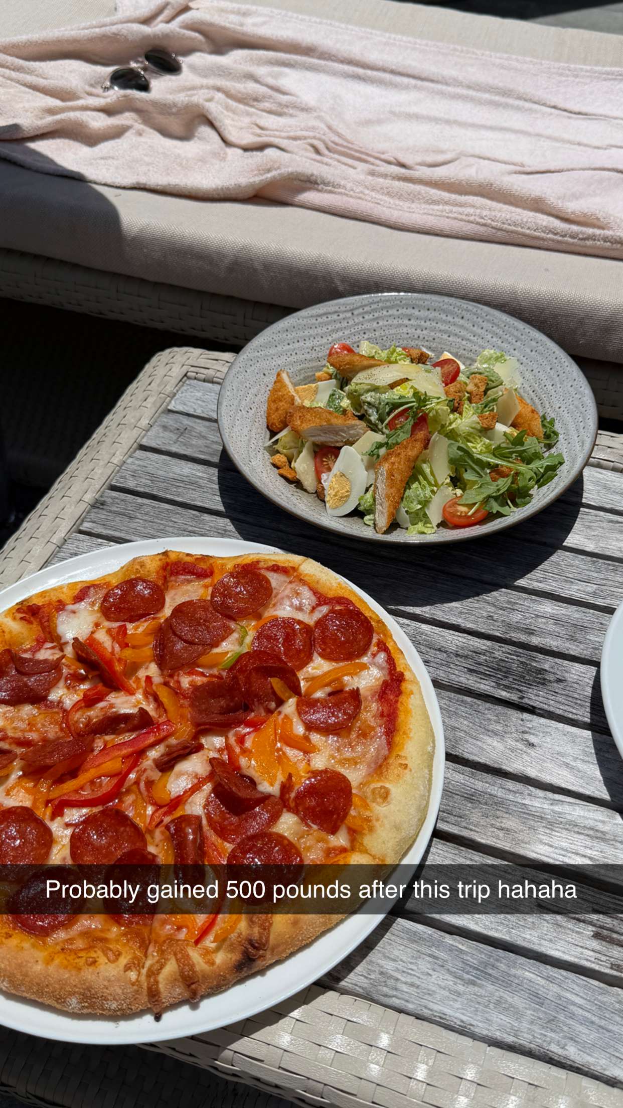 emilyelizabbeth snapchat image archive image